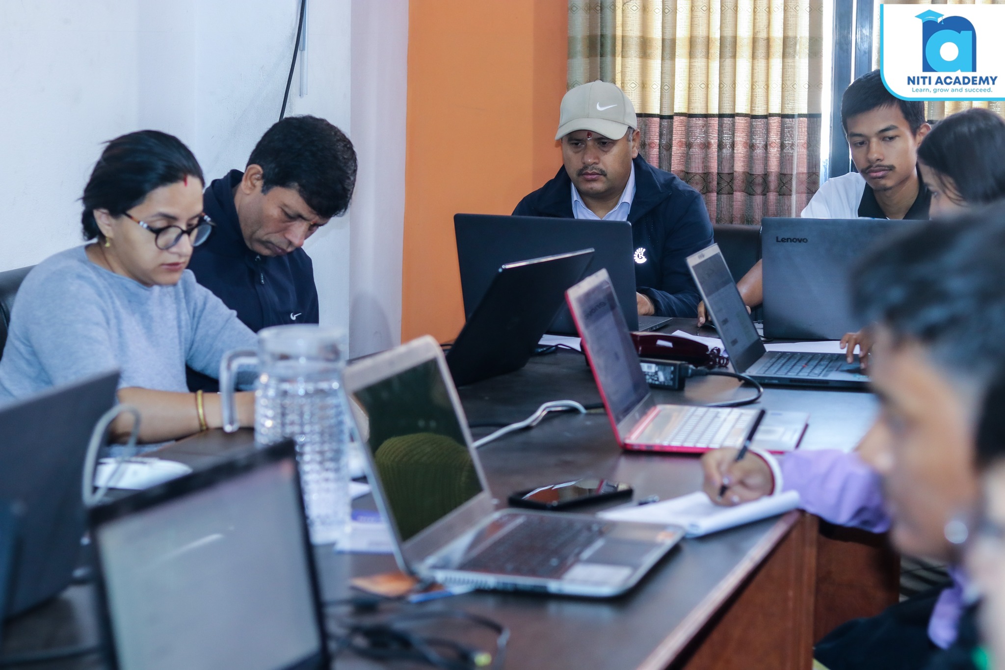 images of IT company team collaboration